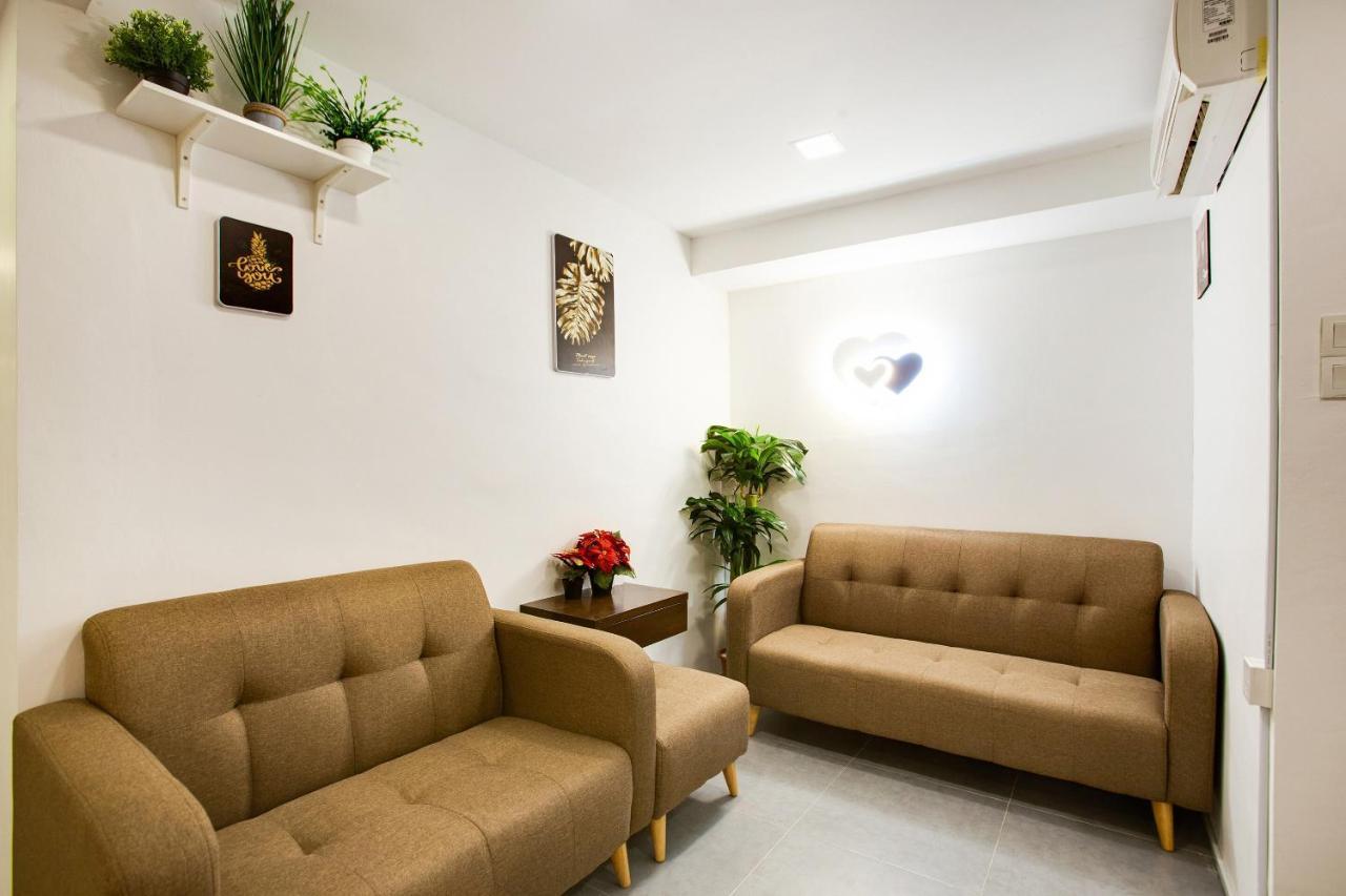 ג'והור בהרו Oyo 89631 988 Hotel מראה חיצוני תמונה