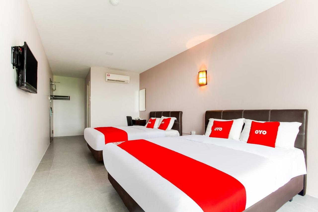 ג'והור בהרו Oyo 89631 988 Hotel מראה חיצוני תמונה