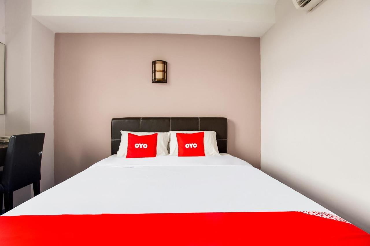 ג'והור בהרו Oyo 89631 988 Hotel מראה חיצוני תמונה