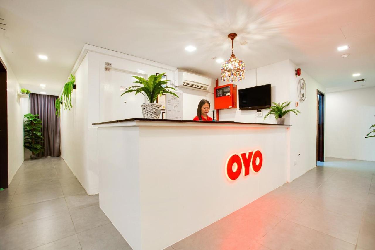 ג'והור בהרו Oyo 89631 988 Hotel מראה חיצוני תמונה